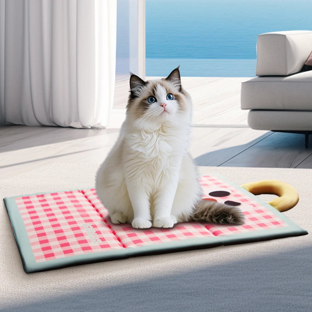 Tapis imperméable rose pour chat | Ma Maison Chat